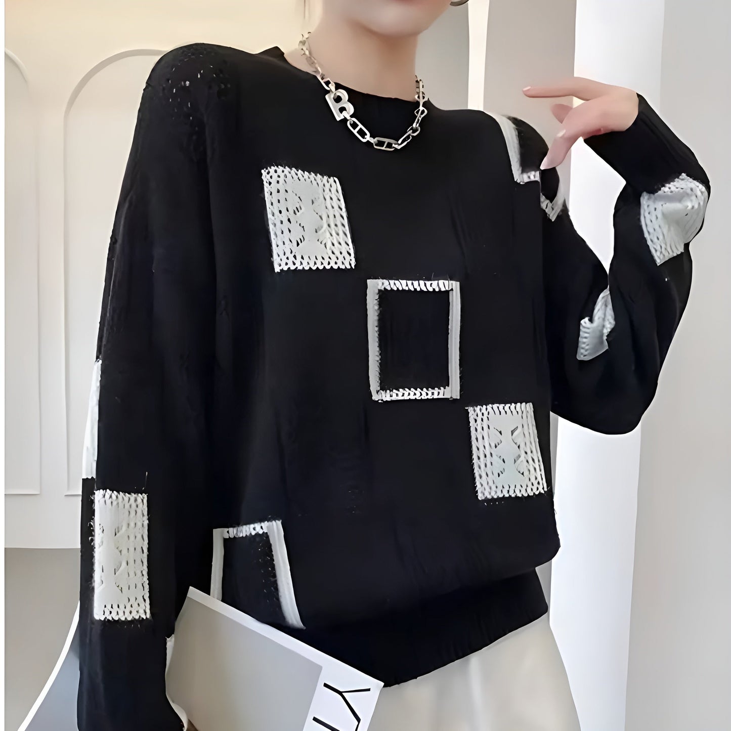 Beverly | The Elegant Flattering Sweater
